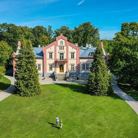 Paedaste Manor Hotel Exterior photo