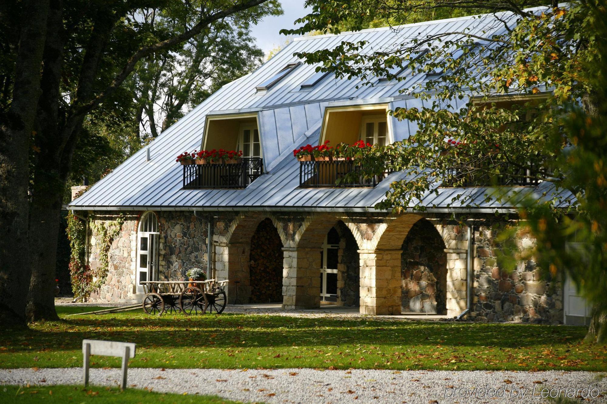 Paedaste Manor Hotel Exterior photo