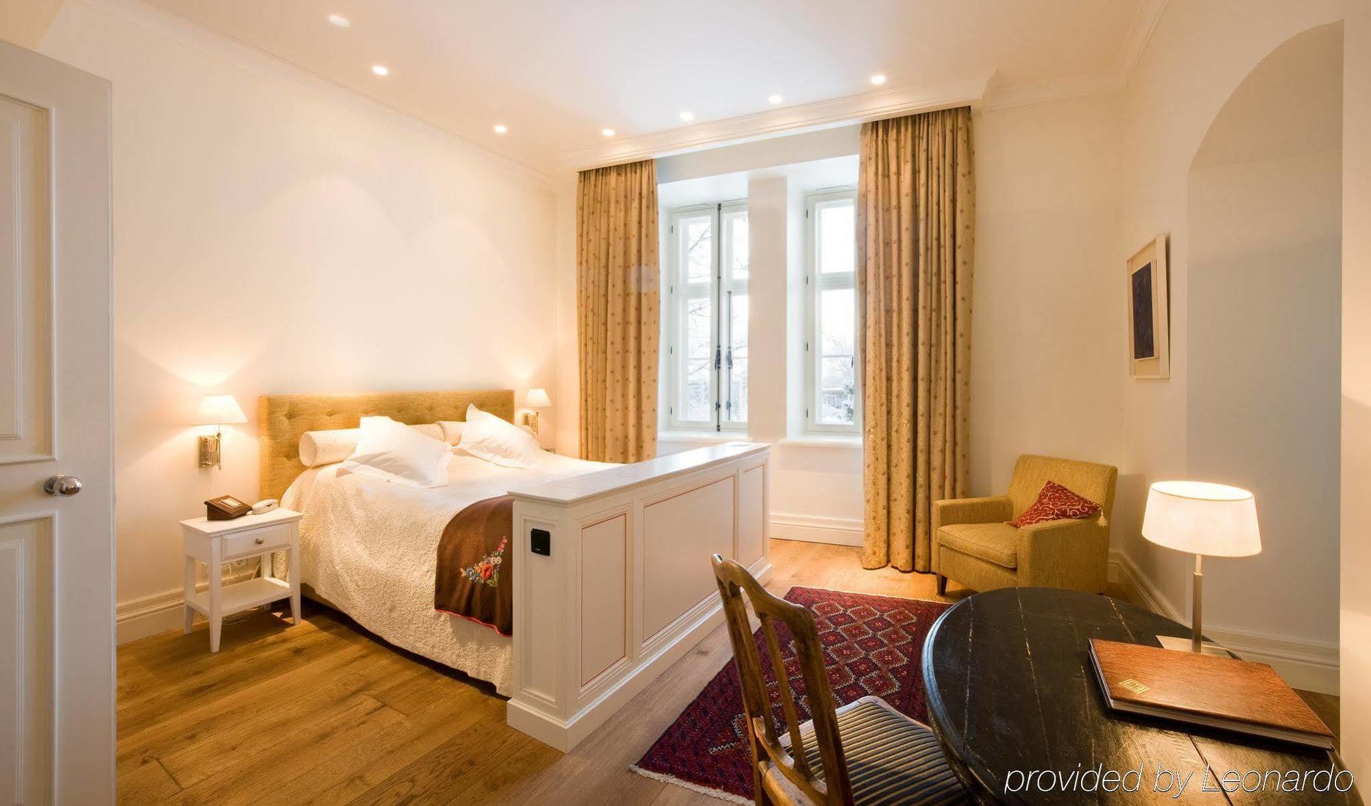 Paedaste Manor Room photo