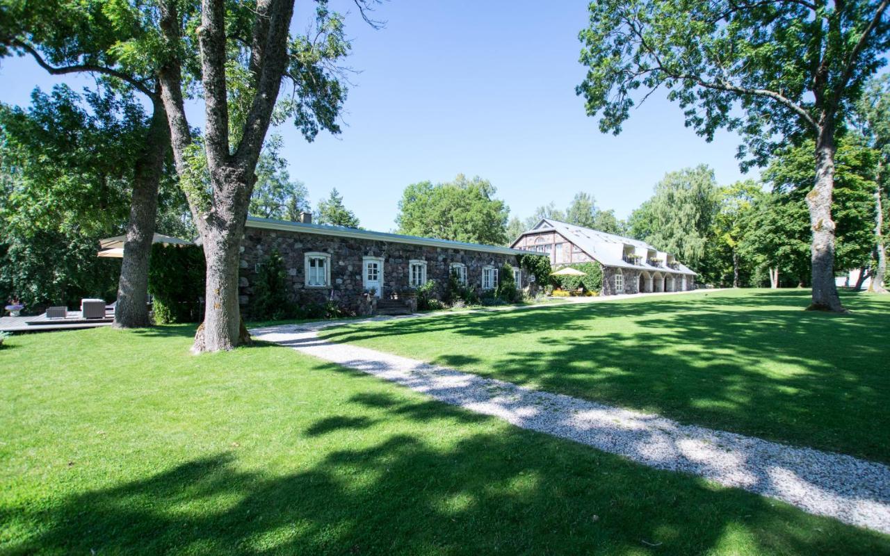 Paedaste Manor Hotel Exterior photo